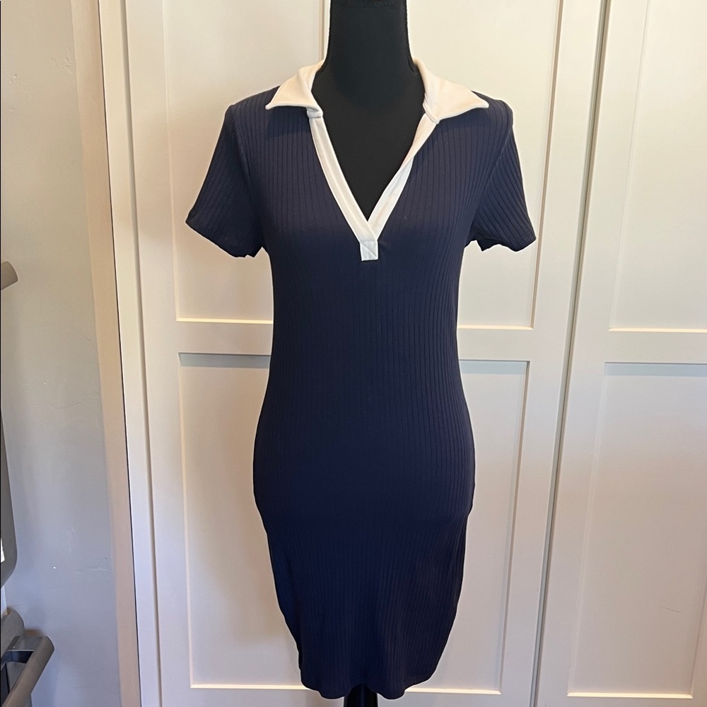H&M Divided Navy and White Ribbed Dress Size M